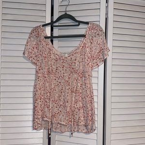 Cropped pink and white top